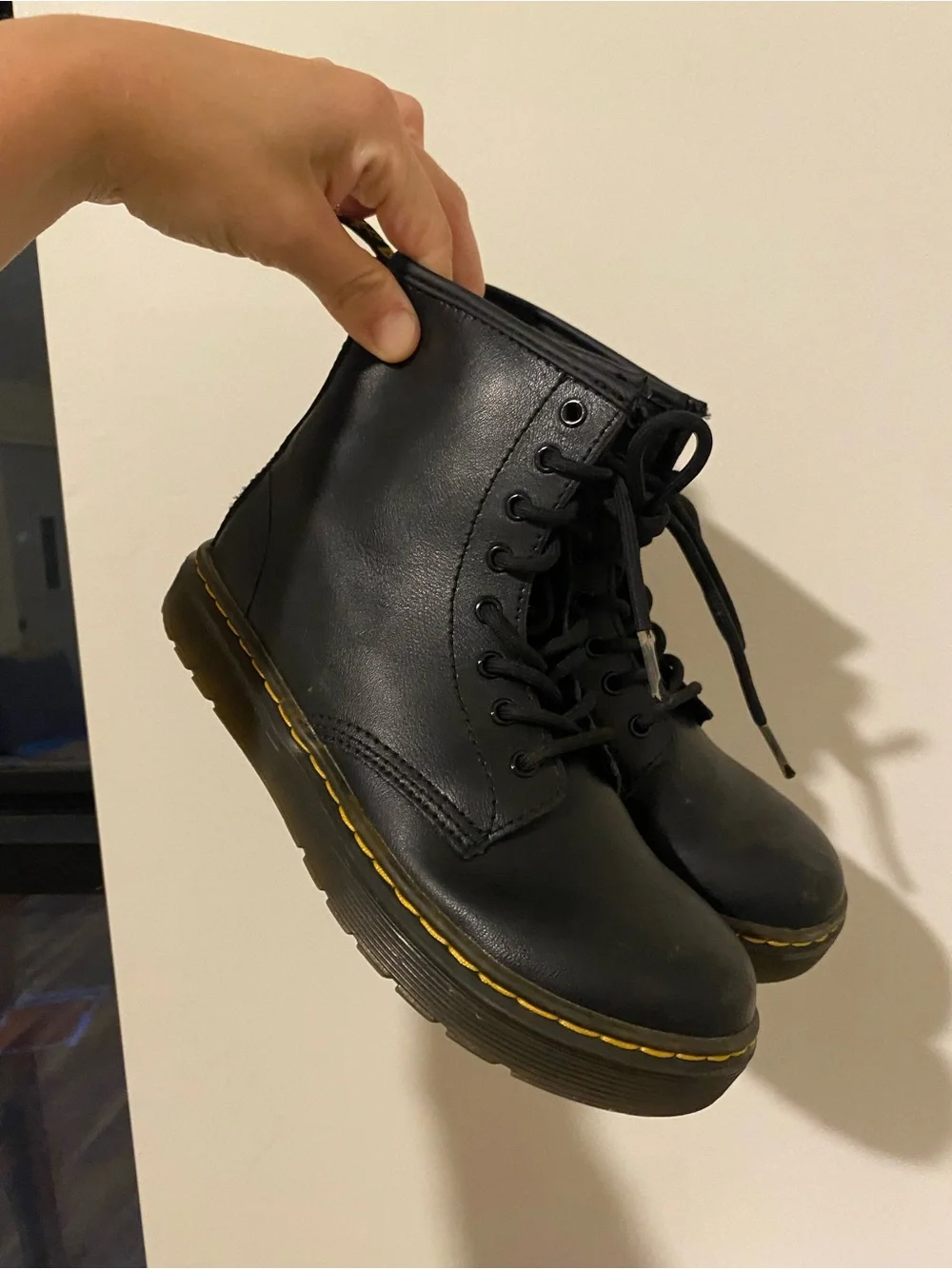 Doc martens Zavala combat boots in black